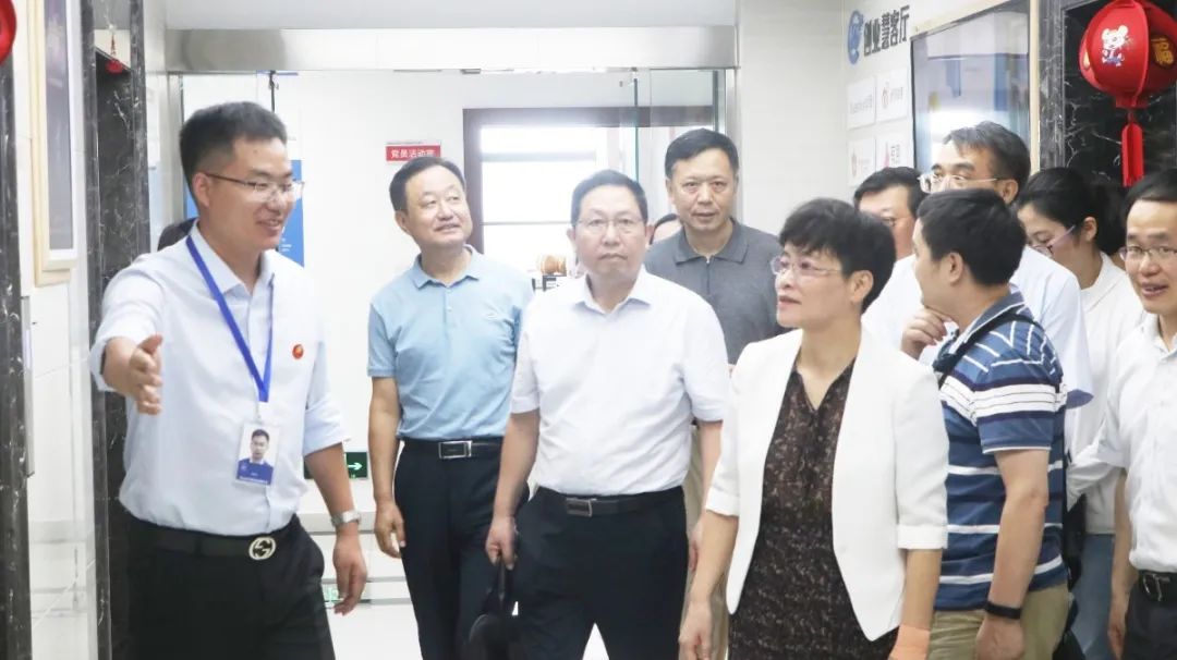 1647854693677380.jpg 640.jpg